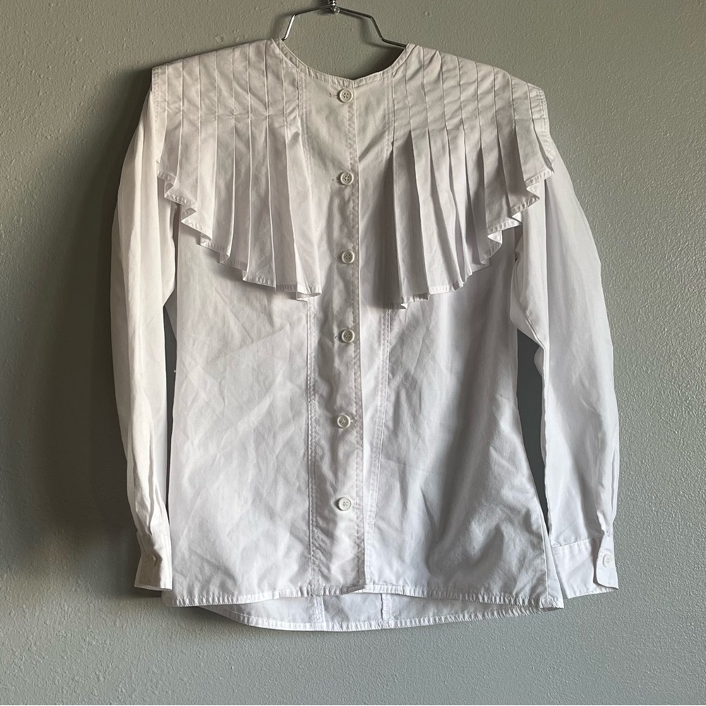 Vintage 1980’s 1990’s 2000’s Elegant White Pleated Women's Top